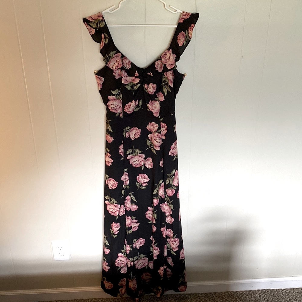 BEAUTIFUL floral dress